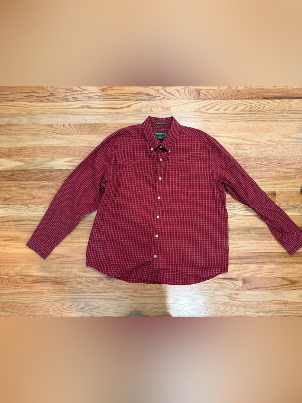 Eddie Bauer Men’s XL Red Check Button Down Shirt Stain & Wrinkle Resistant